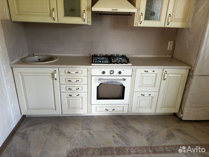 Столешница из кварцевого агломерата на заказ