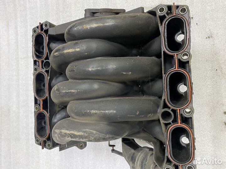 Впускной коллектор Ауди А6 С5 2.4 - 2.8 AGA