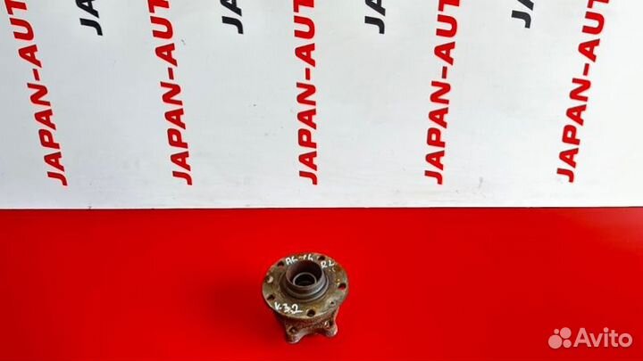 Ступица задняя левая Audi A6 C6 AUK 3.2 2008