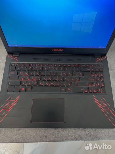 Ноутбук Asus fx570ud