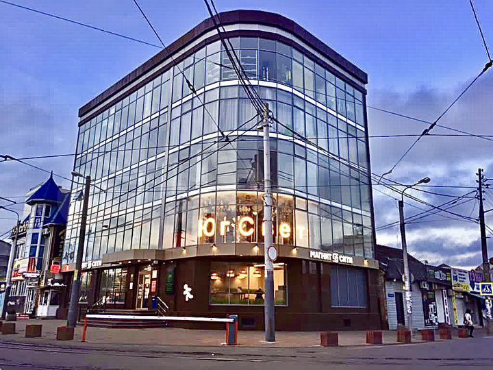 Торговая площадь, 150 м²