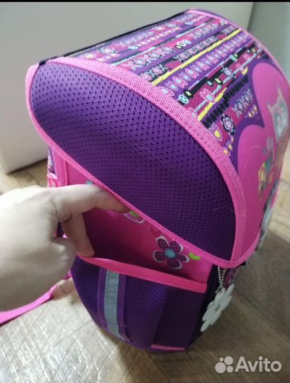 Продам ранец школьный