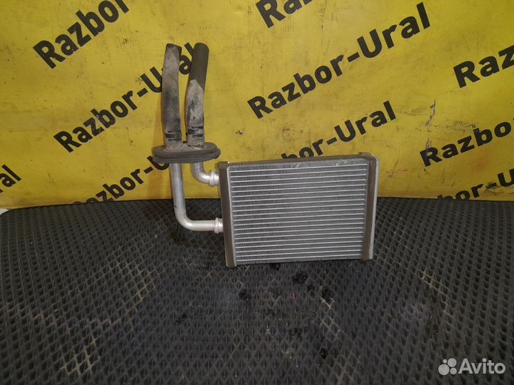Радиатор печки Мицубиси Аутлендер 1