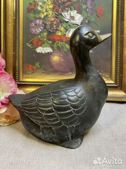 Старинная статуэтка утка бронза Европа Германия