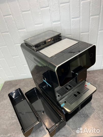 Кофемашина суперавтоматическая