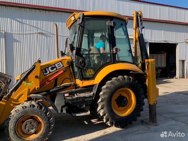 Экскаватор погрузчик jcb 3cx