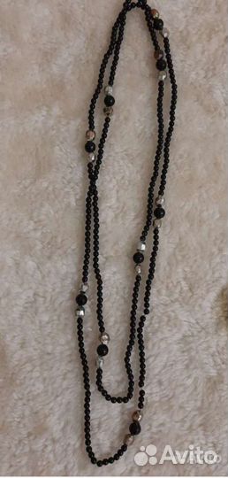 Бусы в ассортименте