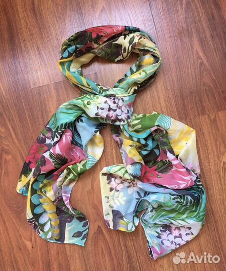Шарф женский