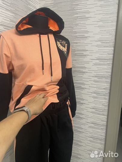 Спортивный костюм на 50 р