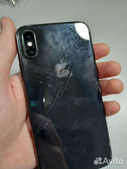 iPhone Xs, 64 ГБ