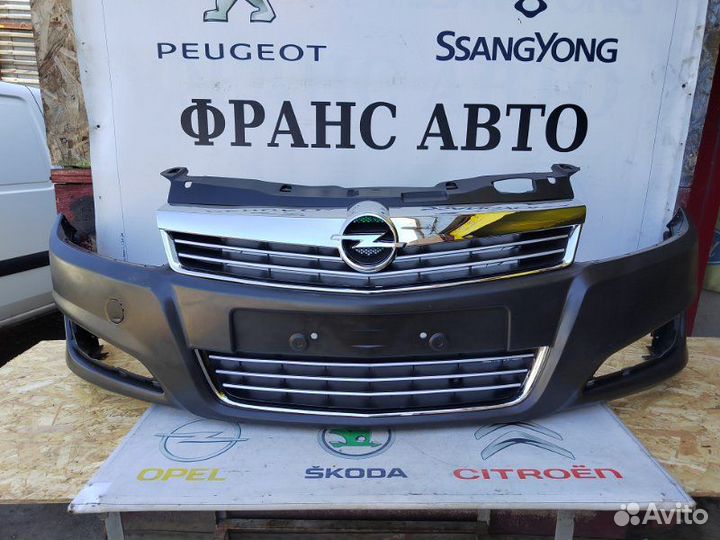 Бампер в сборе передний Opel Astra H 07-15