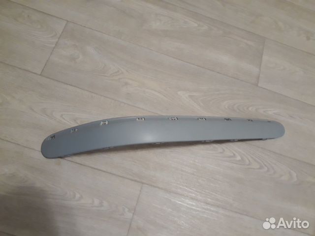 Молдинг переднего бампера Mercedes S-class 220