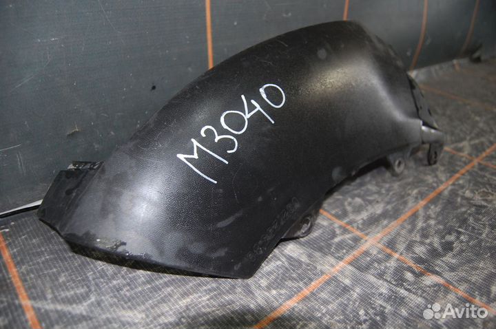 Накладка бампера перед.-Mercedes-Benz GLC AMG X253