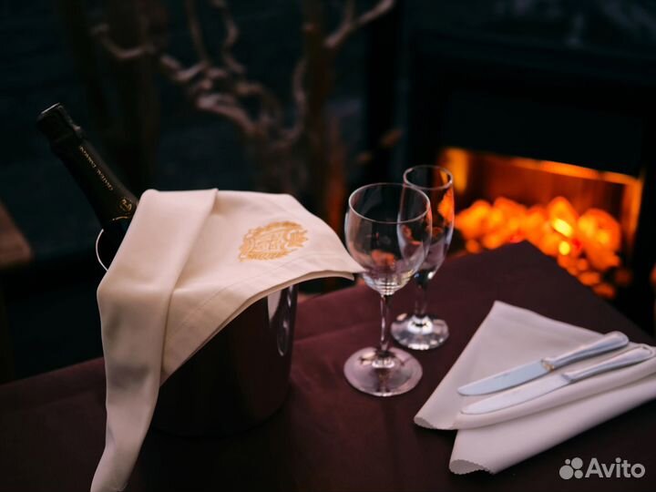 Свидание под звездами в настоящем замке