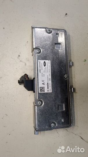 Камера переднего вида Jaguar F-Pace, 2016