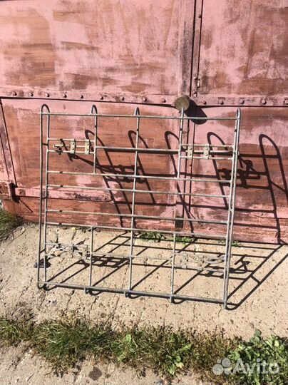 Продаю багажник на ниву подойдет на любой ваз