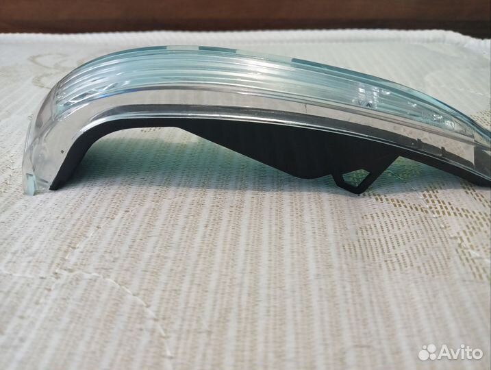 Сигнал указателя поворотов правый на лада веста