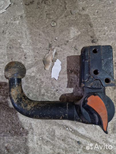 Фаркоп на volkswagen tiguan 2 (Aragon) съемный