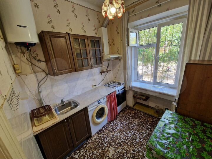 1-к. квартира, 30 м², 1/2 эт.