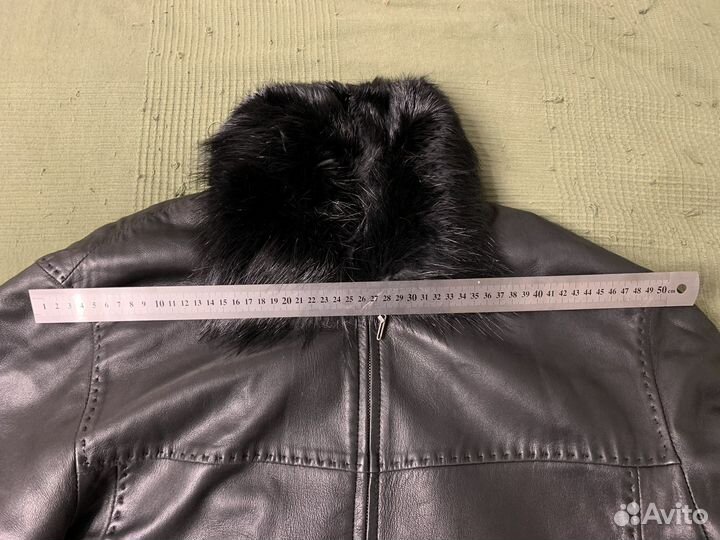 Hinter Кожаная куртка на овчине воротник бобер