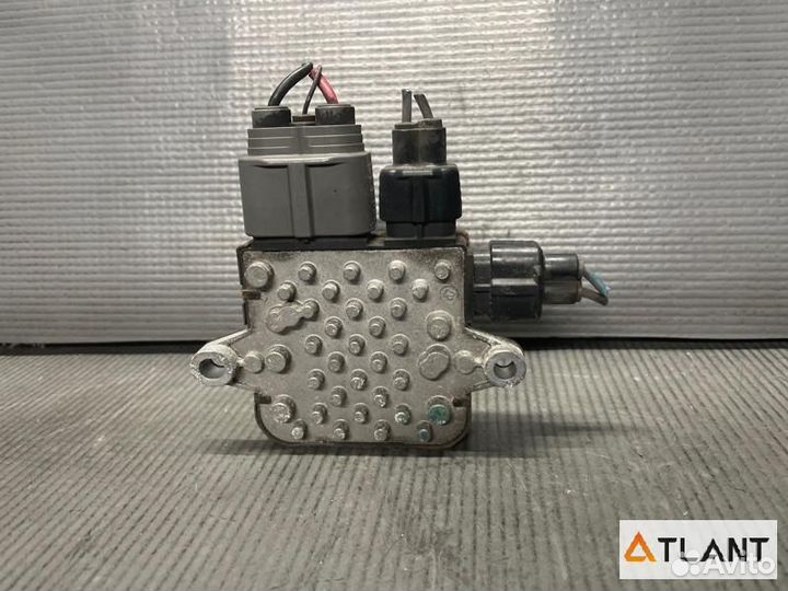 Блок управления вентилятором охлаждения nissan ELG