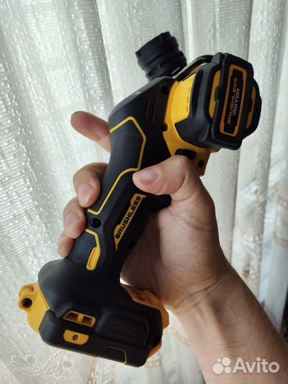 Dewalt dcs438