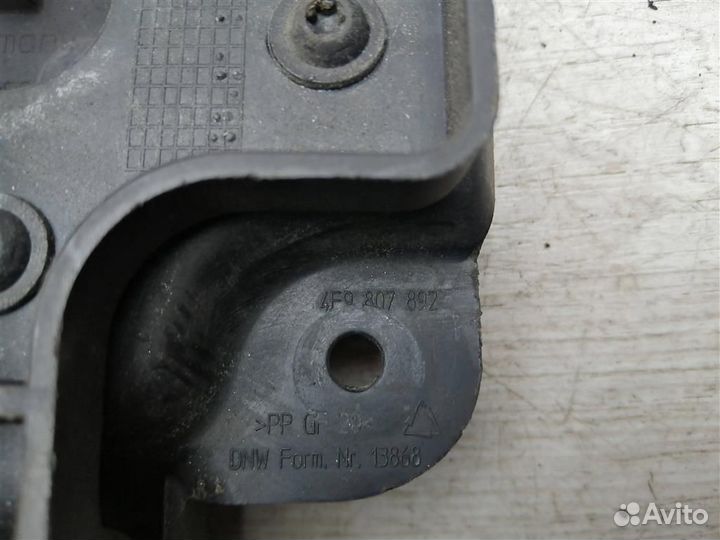 Кронштейн заднего бампера правый Ауди А6 С6