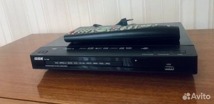 DVD плеер BBK