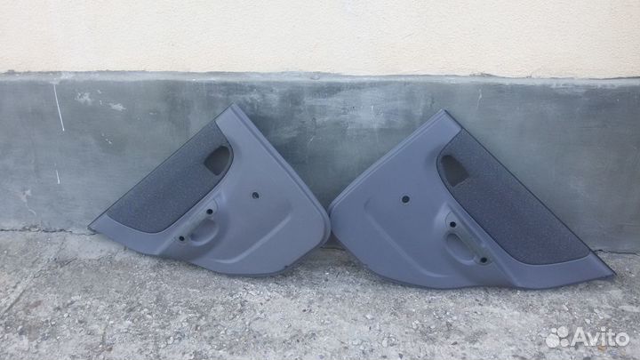 Обшивки дверей акцент