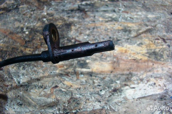 Nissan X-Trail T31 Датчик ABS передний