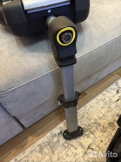 Автолюлька Maxi Cosi ISO-FIX