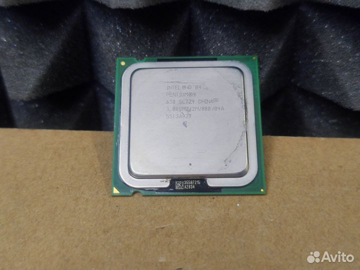 Процессор Socket 775 Intel Pentium 4 630 2 потока