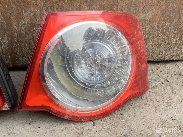 Volkswagen Jetta Mk5 - Фонарь задний правый