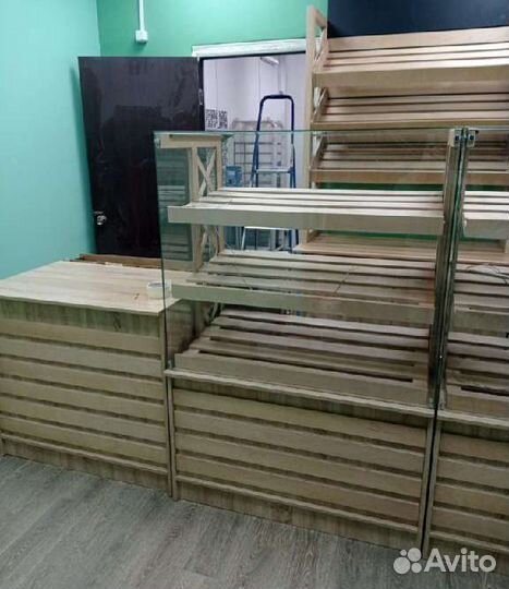 Новые Хлебные Витрины и Стеллажи