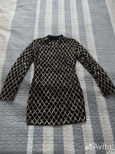 Платье с пайетками 44 46 р