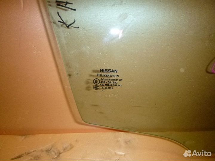 Стекло двери передней правой nissan qashqai J10 20