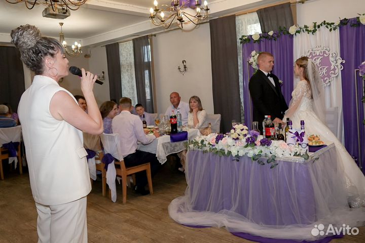 Ведущая, тамада и ди джей