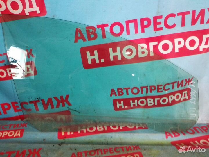 Стекло двери Форд Фокус 2 Хетчбэк