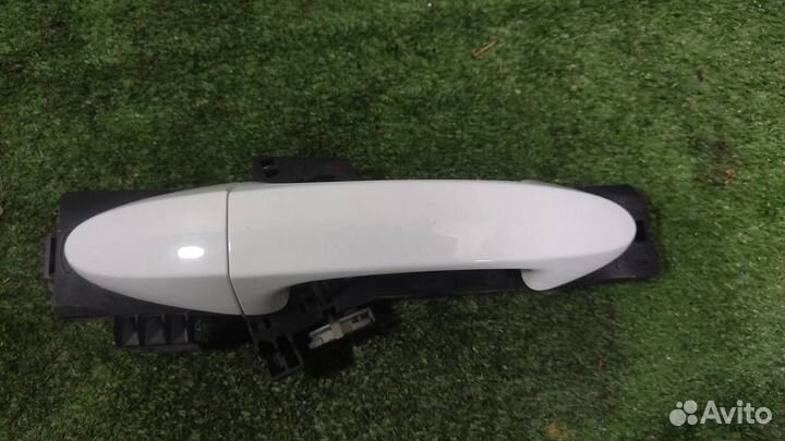 Ручка наружная двери задней левой Ford Fiesta (CB