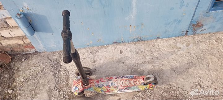 Самокат детский трехколесный