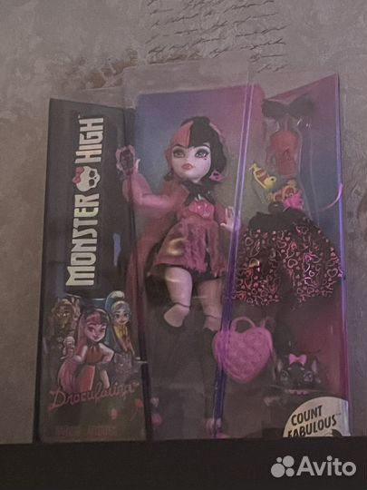 Кукла Monster High Draculaura