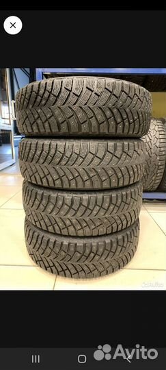 Michelin X-Ice North 4 185/65 R15 92T