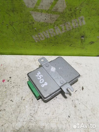 Блок электронный Митсубиси Галант 8