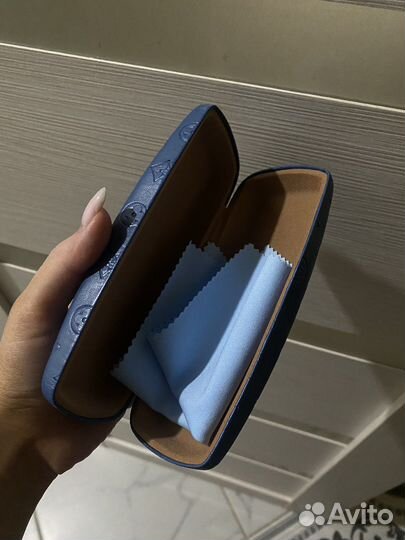 Футляр для очков