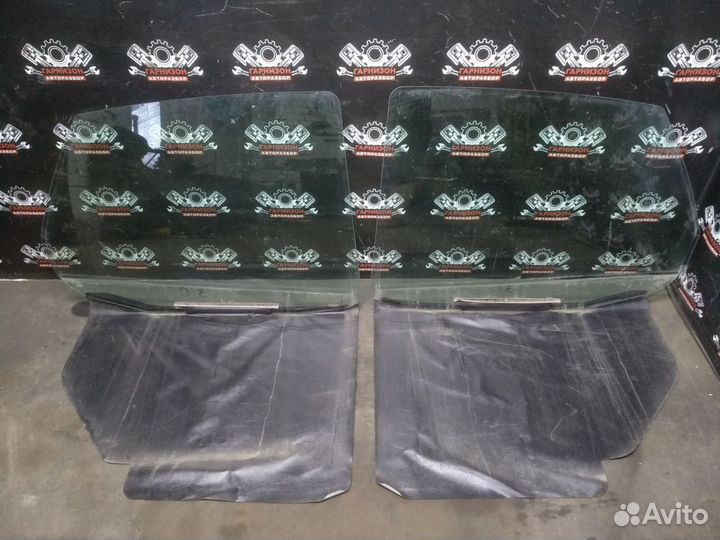 Стекло задней двери Лада 2191 Гранта