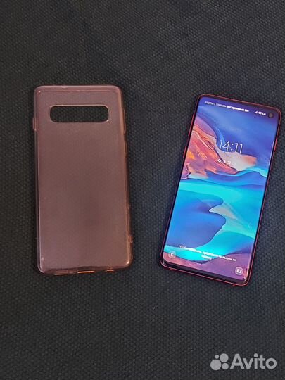 Samsung Galaxy S10, 8/128 ГБ