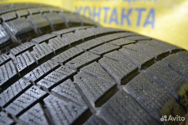 Bridgestone Blizzak Revo GZ 225/50 R17