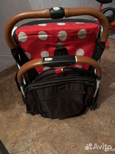 Прогулочная коляска