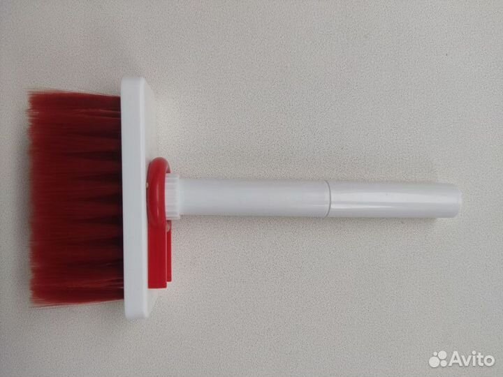 Щетка для клавиатуры и наушников