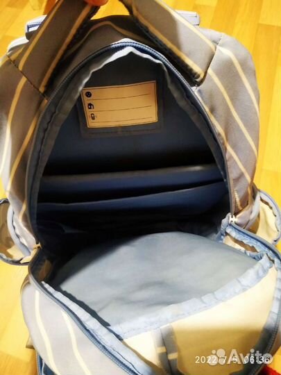 Школьный рюкзак